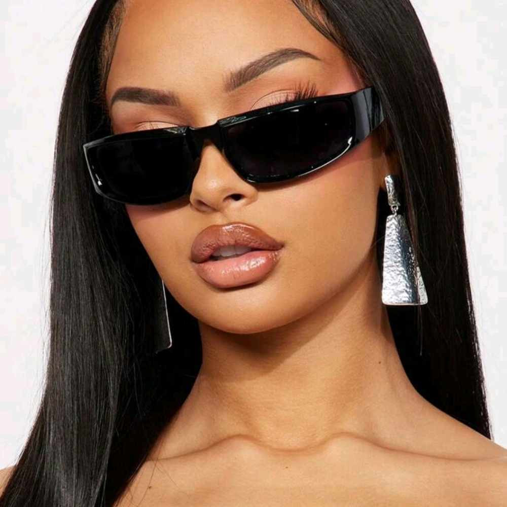 Black sunglasses